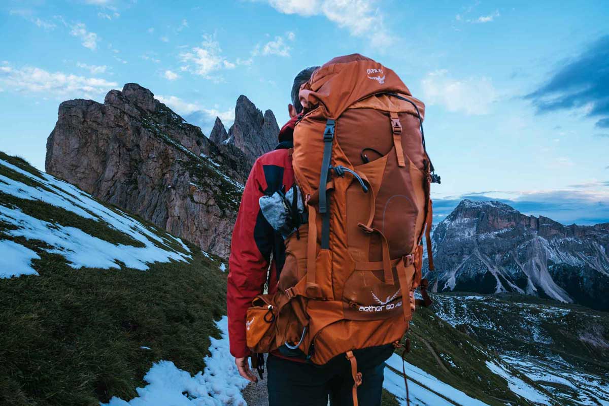 Hiking Bags & Packs